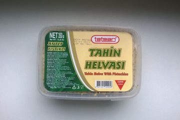 Packaging of Tahin Halva with Pistachios by Tatsan