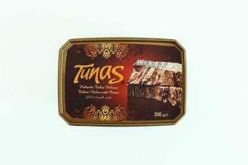 Packaging of Tunas Tahini halva with cocoa
